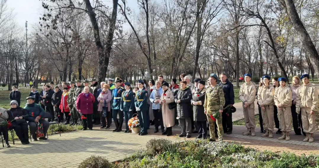 В Невинномысске почтили память павших защитников Родины.