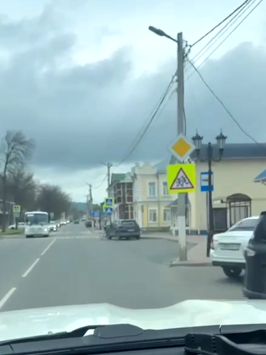 Михаил Миненков рассказал о ремонте городских дорог.