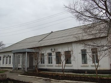 Здание дистанции пути 19 железной дороги, где в 1918 году находился штаб Красной Гвардии Северо-Кавказской Республики.