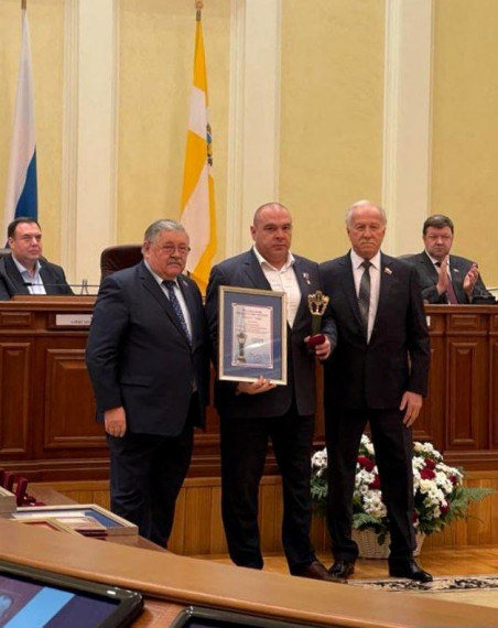 Михаил Миненков получил награду в номинации «Гражданский поступок». Михаил Миненков получил награду в номинации «Гражданский поступок».