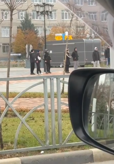 Спортсмены Невинномысска проводят утренние тренировки под открытым небом. Спортсмены Невинномысска проводят утренние тренировки под открытым небом.
