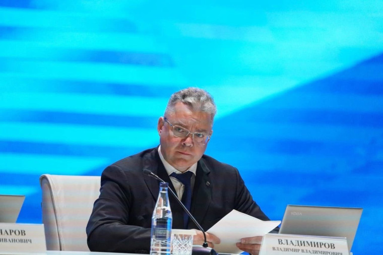 Михаил Миненков: «Очень важно рассказывать молодежи о подвигах наших дедов». Михаил Миненков: «Очень важно рассказывать молодежи о подвигах наших дедов».